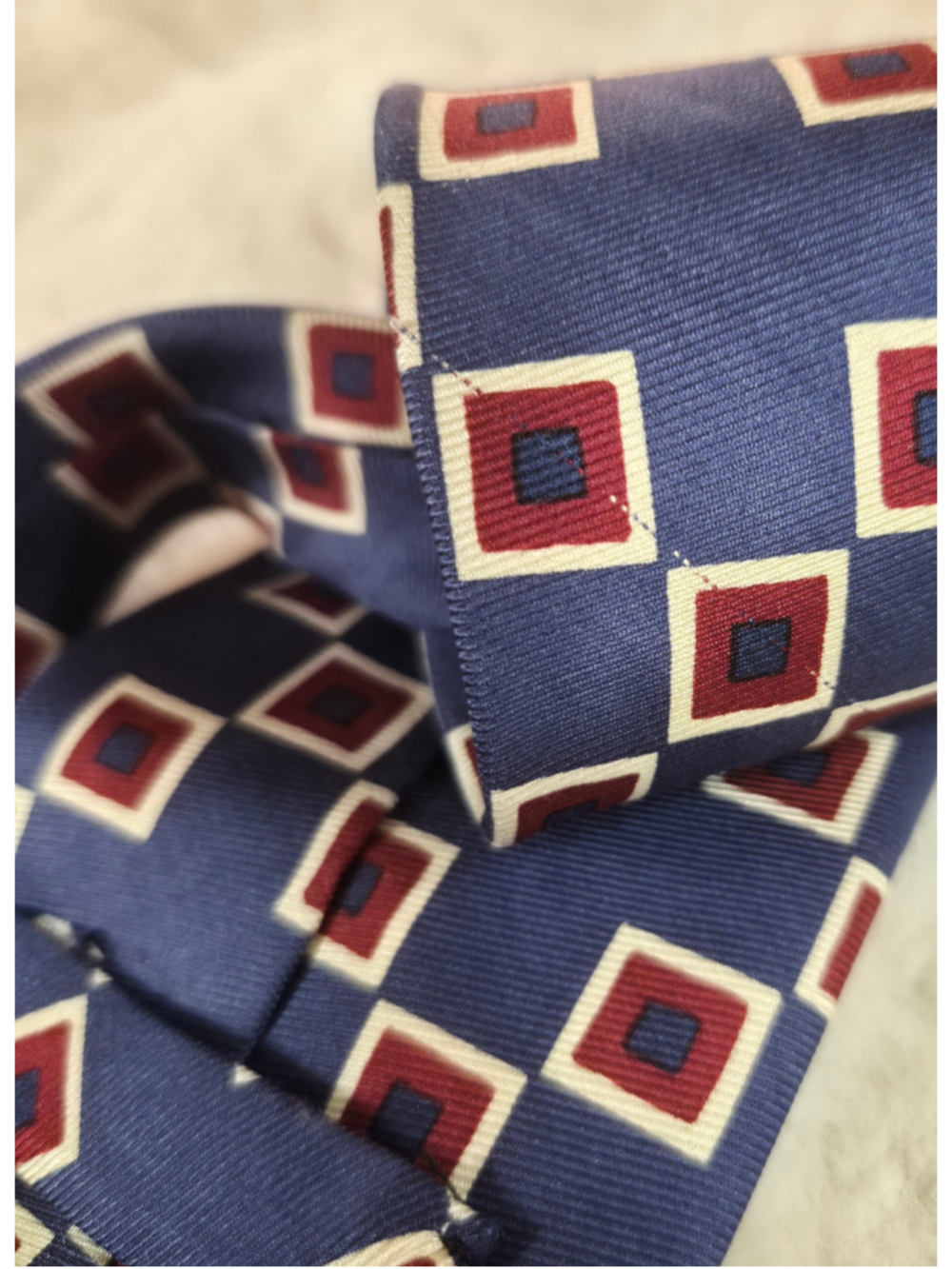 Burberry Tie 100% Silk Blue Red Geometric Equestrian Knight Preppy Old Money USA